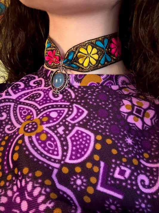 Jester Amulet Choker