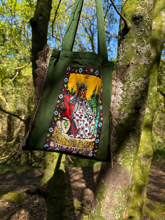 Empress Tapestry Tote Bag Green with Lace